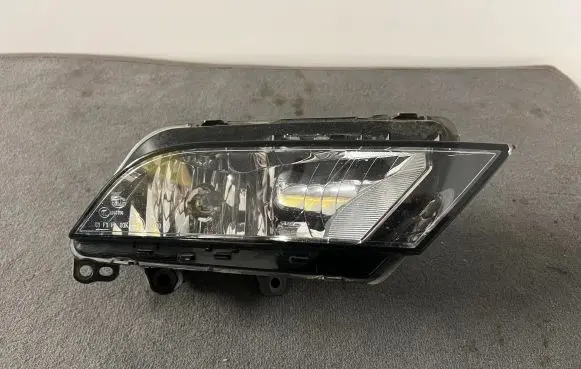 Seat Ibiza IV (6J,6P) Front fog light 6J9941702A 1NE01107702 011070200000308