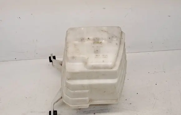 Toyota Prius (XW20) Intake resonator 1789321930