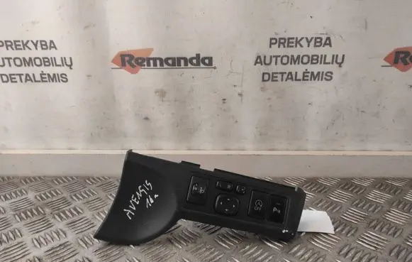 Toyota Avensis T270 A set of switches 5544605130 183646