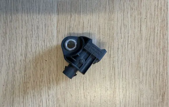 Opel Corsa F Airbag deployment crash/impact sensor 9810452480