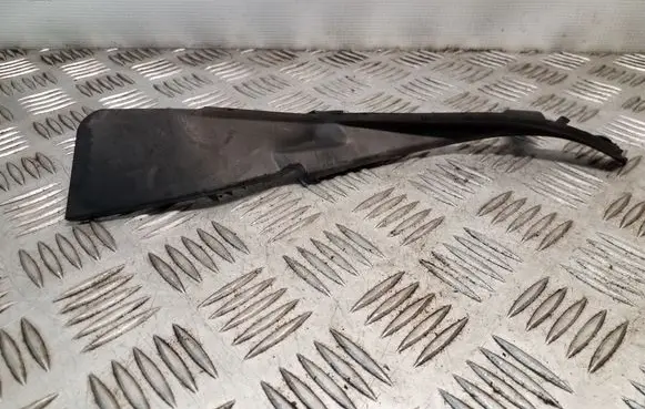Nissan Juke I F15 Wiper trim 668951KK0A