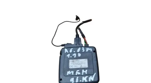 Audi A6 S6 C5 4B Alarm control unit/module V30113D1460A11 S30880S4601A3006