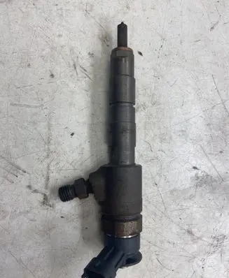 Peugeot 508 Fuel injector 0445110340