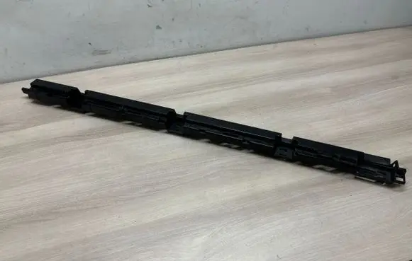 Volvo S90, V90 Sill supporting ledge 31386129