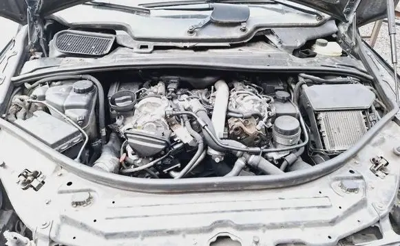 Mercedes-Benz R W251 Engine 642950