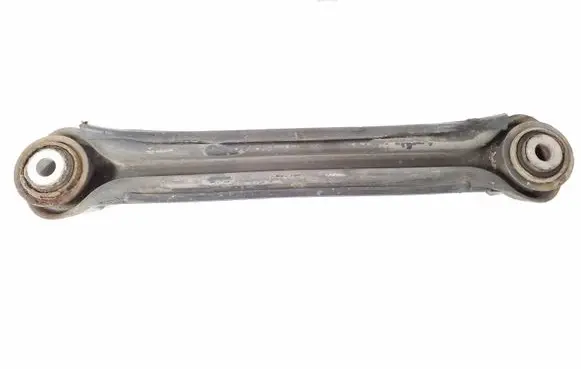 Rear control arm