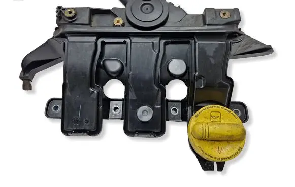 Renault Talisman Oil breather separator 106059 99368 PA6GF35