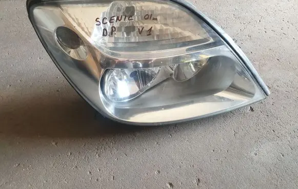 Renault Scenic I Headlight/headlamp