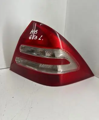 Mercedes-Benz C W203 Rear/tail lights R553851