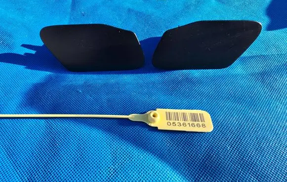 BMW X3 F25 Front tow hook cap/cover 7347931 7347932