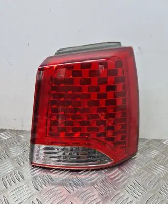 KIA Sorento Tailgate rear/tail lights 924022PO