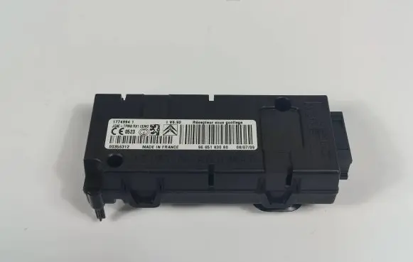 Peugeot 3008 I Bluetooth control unit module 9665183080