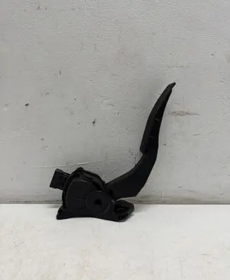 Opel Zafira C Accelerator throttle pedal 13253781