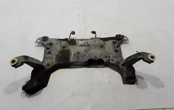 Volvo V40 Front subframe 31360938