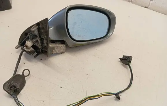 Peugeot 607 Front door electric wing mirror 50128