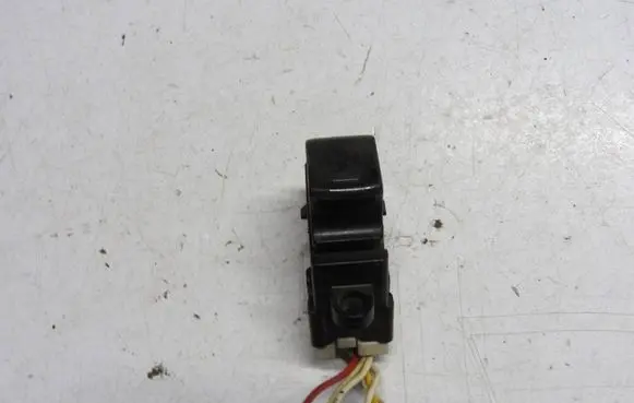 Nissan Note (E11) Electric window control switch 25411EA003