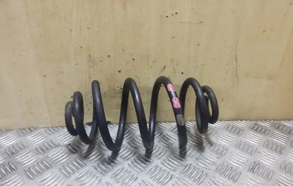 Audi A6 S6 C5 4B Rear coil spring