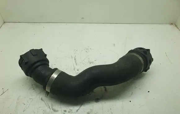 BMW 5 F10 F11 Engine coolant pipe/hose 8509273