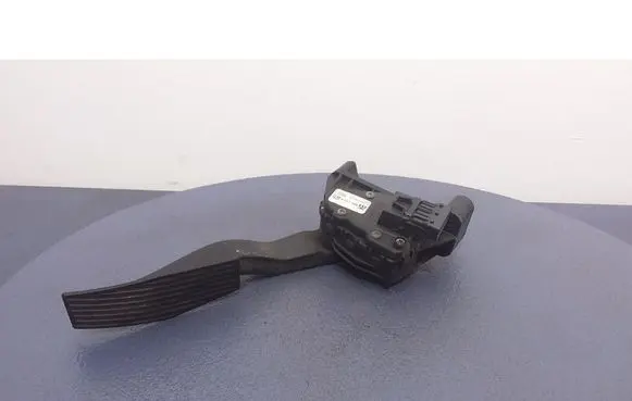 Opel Astra H Accelerator throttle pedal 9157998