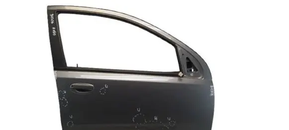 Chevrolet Aveo Front door