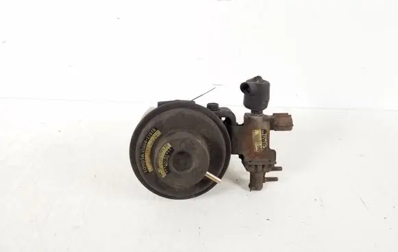 Toyota Avensis T220 EGR valve 25800-27010