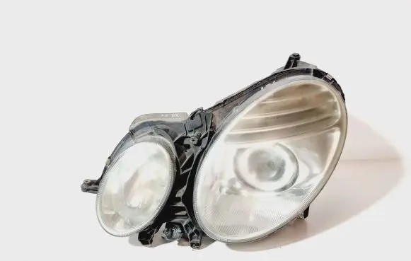 Mercedes-Benz E W211 Headlight/headlamp 16259101 A2118709126 A2114420203