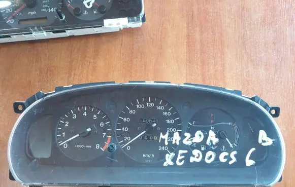 Mazda Xedos 6 Speedometer (instrument cluster) CAI0A