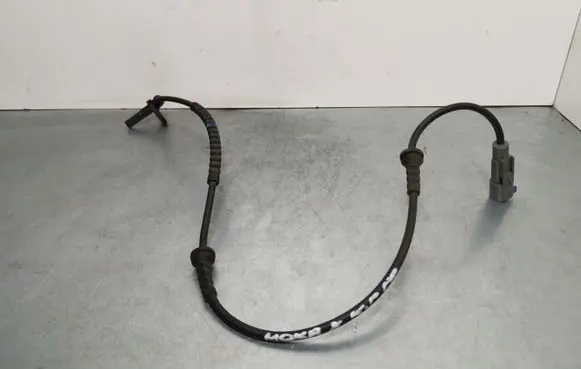 Opel Mokka X ABS brake wheel speed sensor 94544440