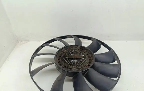 Audi A4 S4 B6 8E 8H Fan impeller 058121301B