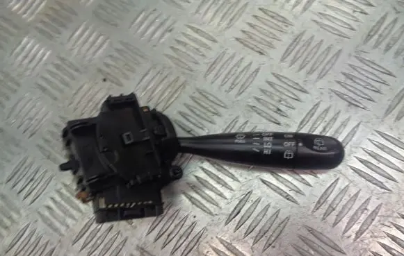 Toyota Yaris Wiper switch 