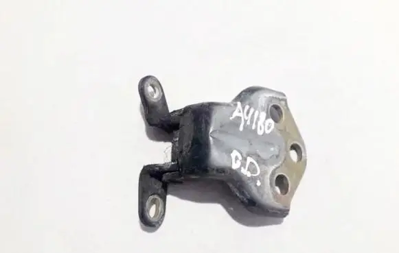 SsangYong Kyron Rear door lower hinge