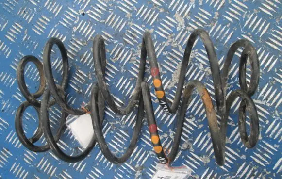 Peugeot 207 CC Rear coil spring