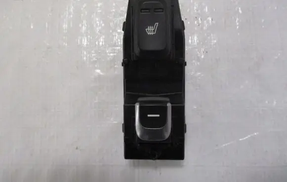 KIA Sportage Seat control switch 93580-F1020
