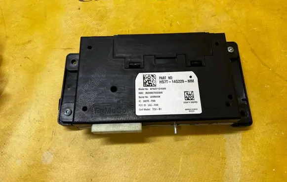 Ford Fusion II GPS navigation control unit/module HS7T-14G229-MM HS7T14G229MM