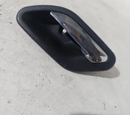 BMW 5 E39 Front door interior handle 7032925