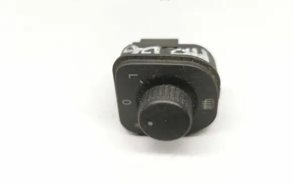 Volkswagen PASSAT B6 Wing mirror switch 1K0959565