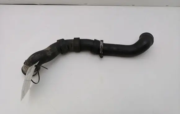 Mercedes-Benz C W203 Engine coolant pipe/hose