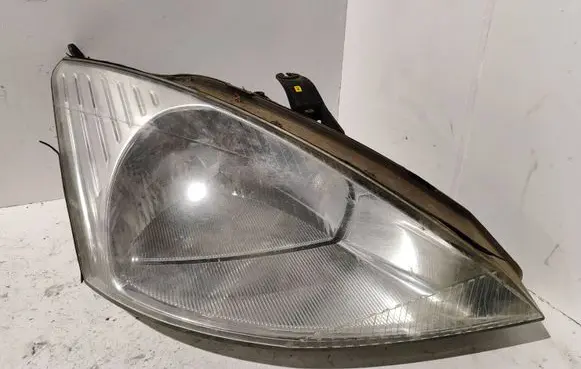 Ford Focus Headlight/headlamp XS4X13005