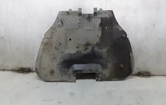 Mazda 6 Engine splash shield/under tray GJ6A56111