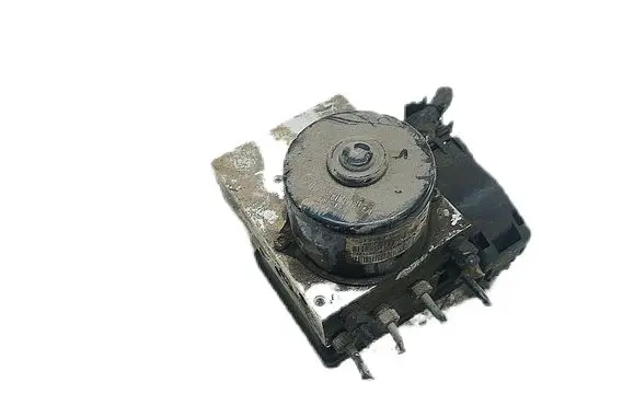 Volvo S70 V70 V70 XC ABS Pump P08671223 8671224