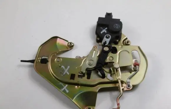 KIA Carnival Central locking motor 