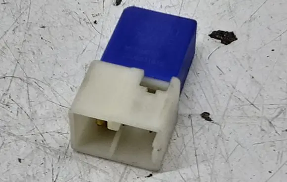 Nissan Murano Z50 Other relay 2523079915
