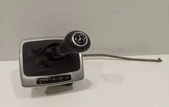 Mercedes-Benz C W204 Gear selector/shifter in gearbox A2042675724 T49ST2 83063707