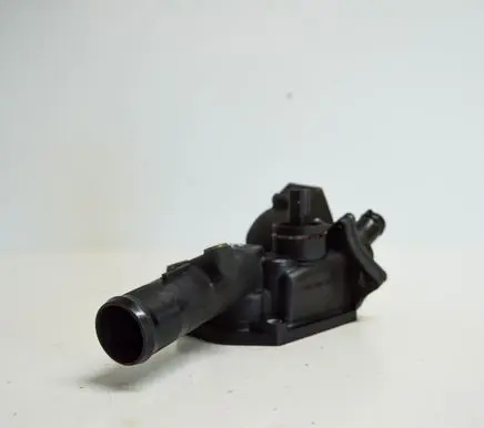 Mercedes-Benz A W176 Thermostat 110609813R