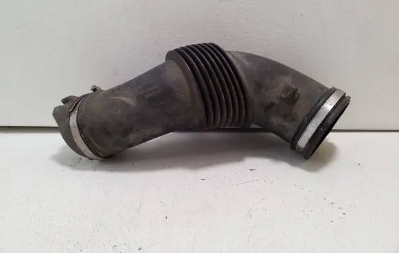 Mercedes-Benz Vito Viano W447 Air intake duct part 70548541 70548455 3291367