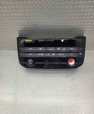 Jaguar XE Climate control unit GX7318C858GF