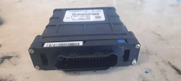 Volkswagen Transporter - Caravelle T5 Gearbox control unit/module 09K927750K MDED000283
