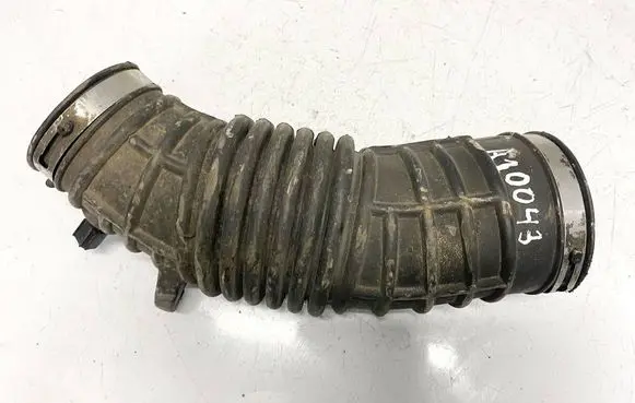 Dodge Magnum Air intake hose/pipe