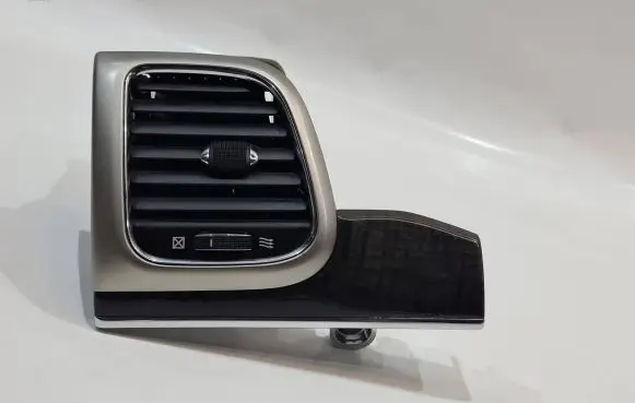 Jeep Grand Cherokee Dashboard side air vent grill/cover trim