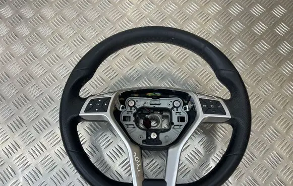 Mercedes-Benz C W204 Steering wheel A1724602903